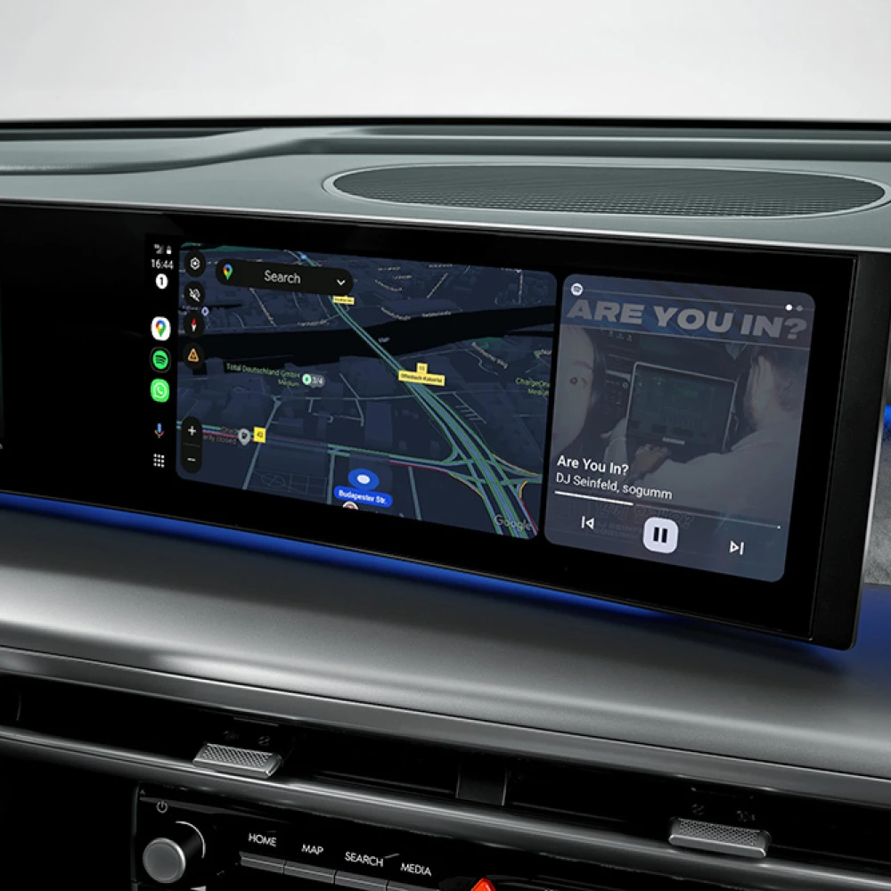 Apple CarPlay™ in Android Auto™
