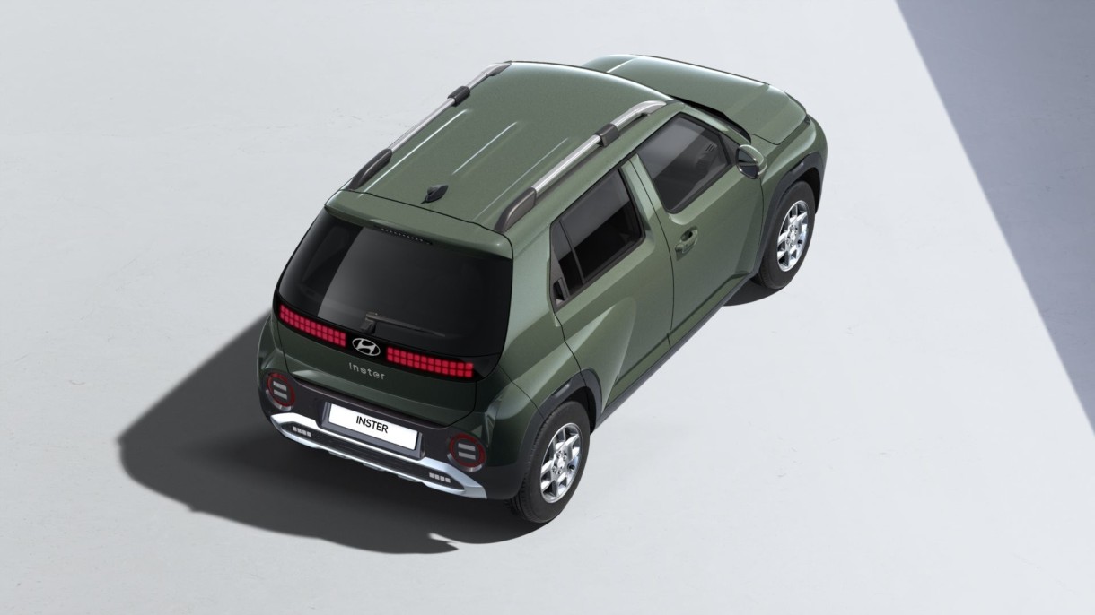 Hyundai INSTER v barvi Tomboy Khaki