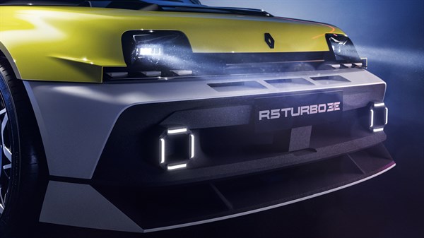 Sodoben poklon videzu Renault 5 Turbo