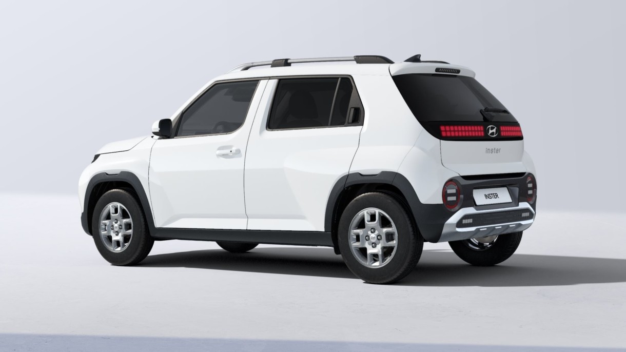 Hyundai INSTER v barvi Atlas White