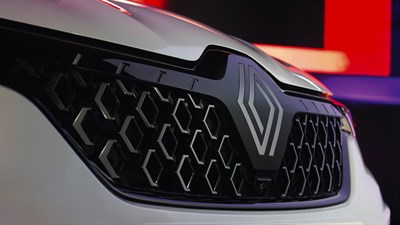 Sprednja maska z dekonstruiranimi diamantnimi vzorci